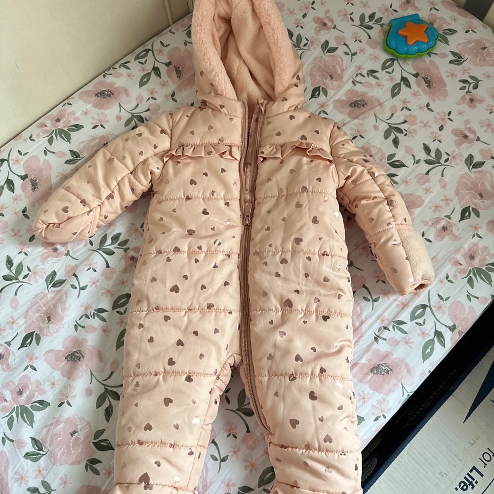 6-9 months baby winter clothes - almost Brand New